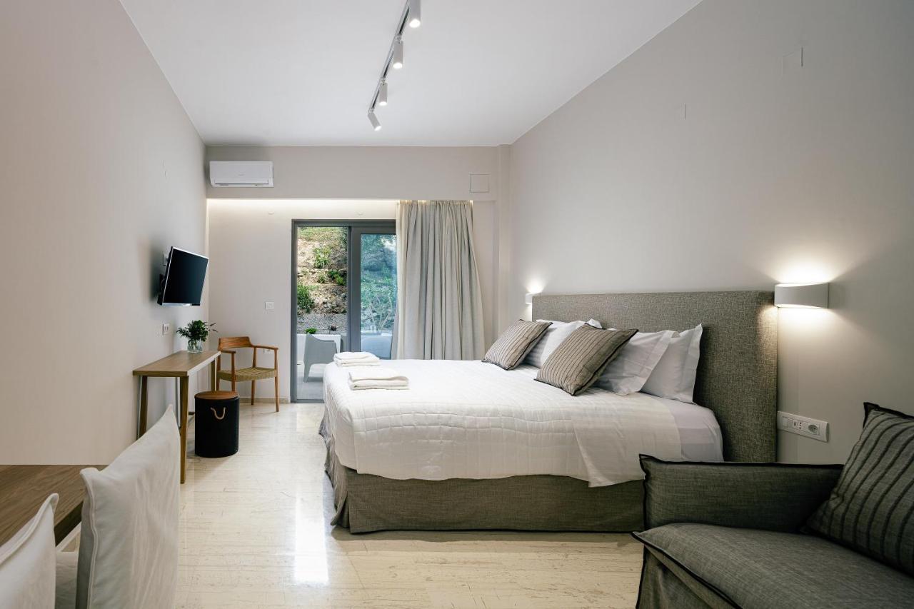Ariadne Suites ปลาเกียส ภายนอก รูปภาพ