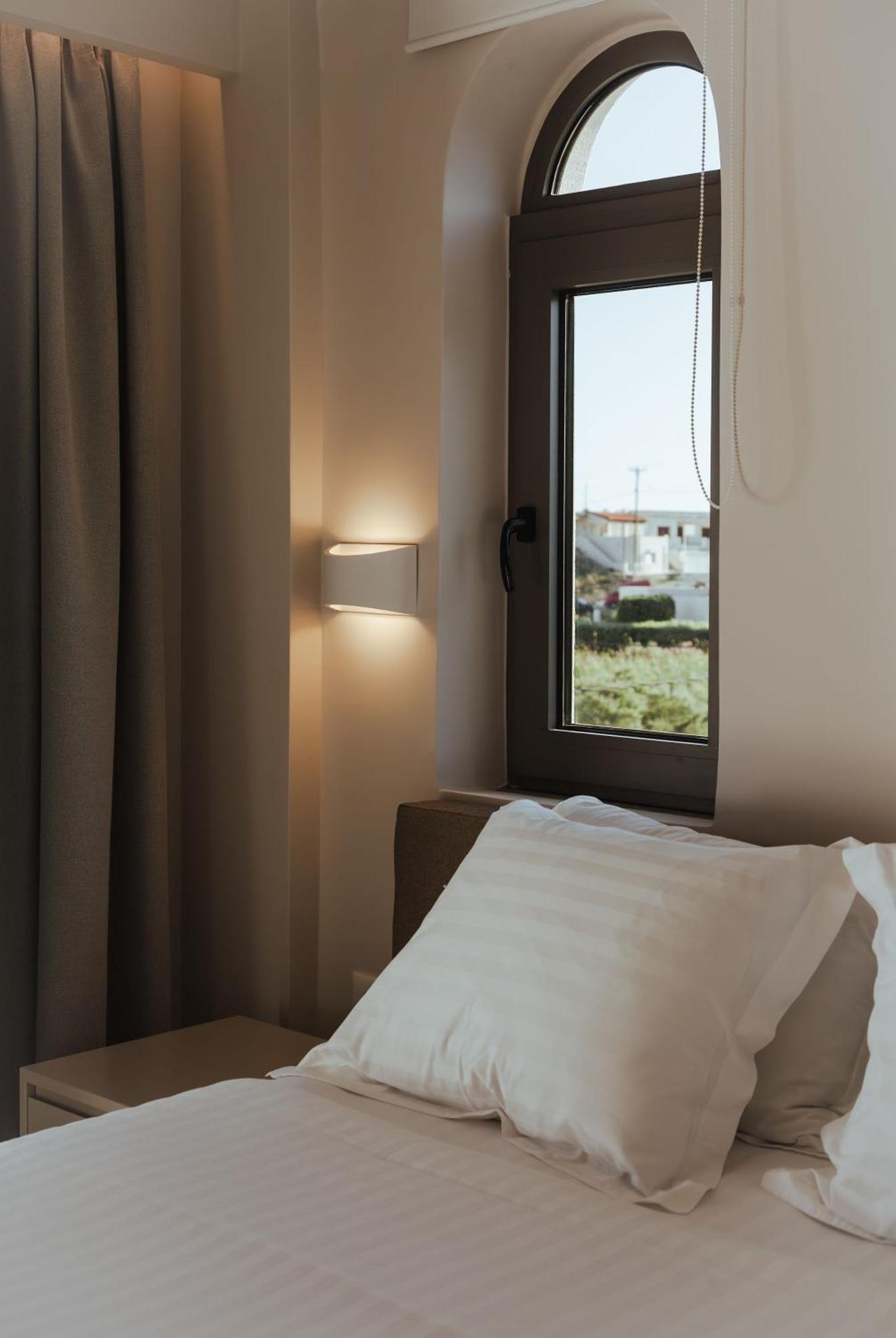 Ariadne Suites ปลาเกียส ห้อง รูปภาพ
